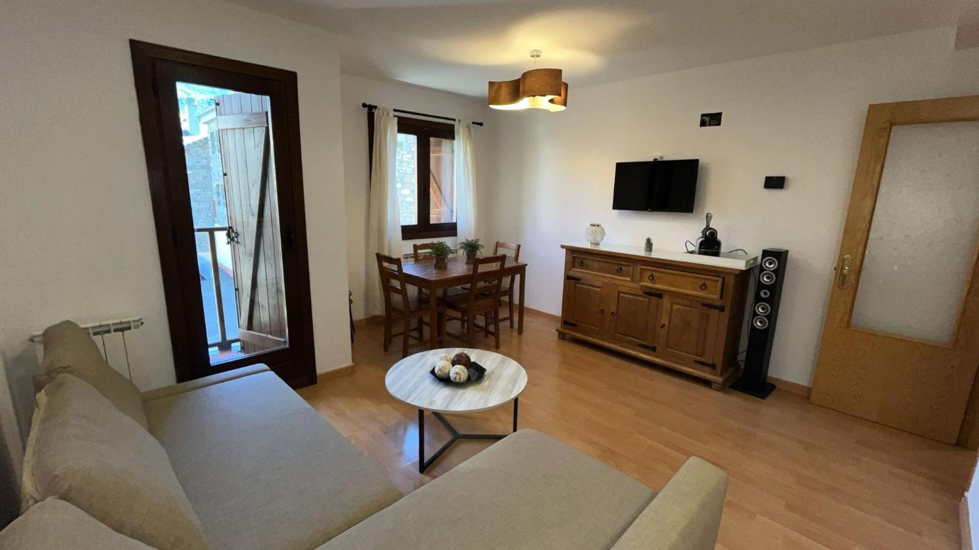Apartamento El Roble Villanúa Exteriör bild